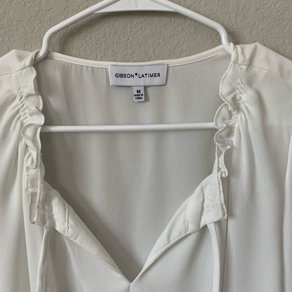 Ivory blouse - Picture 2 of 5